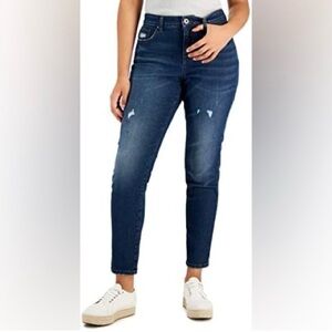 Style & Co. Distressed Curvy Skinny Leg Jeans 8 Long
